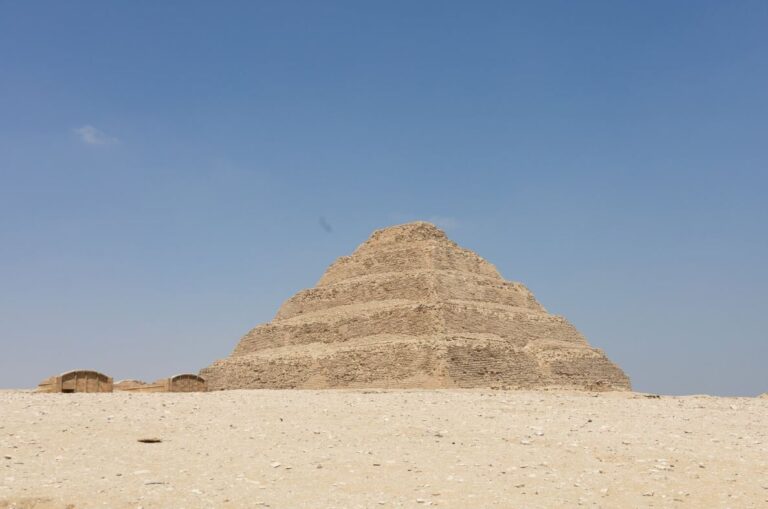 Pyramide, Reisefoto